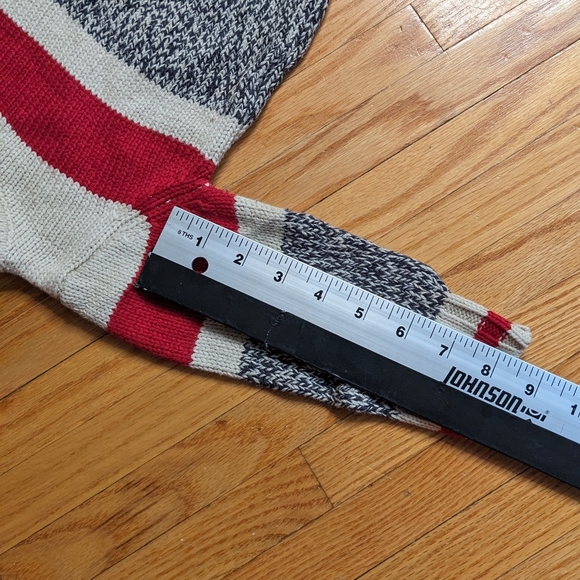 Roots Cabin Knit Sweater Grey Tan Red 8-12 months unisex boy girl winter outdoor - Picture 7 of 9